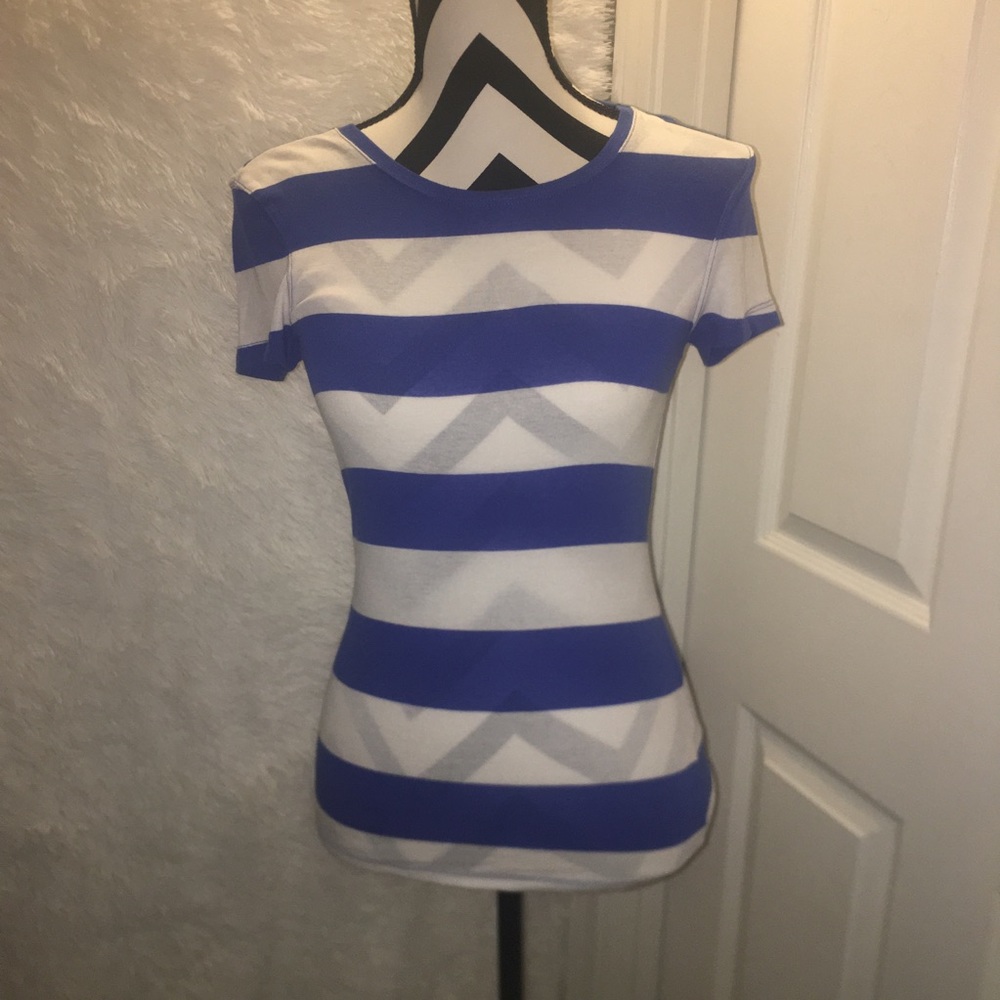Blue and white striped tee